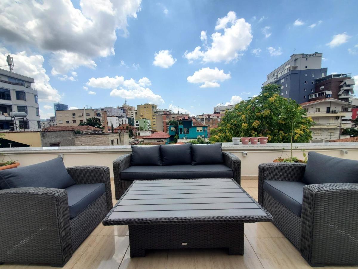 Bed and Breakfast Condesa Тирана Экстерьер фото