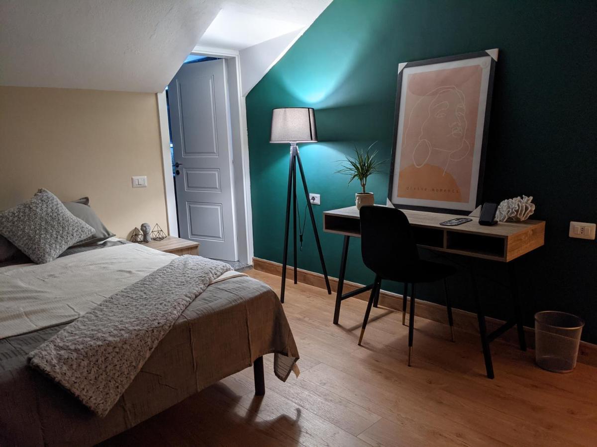 Bed and Breakfast Condesa Тирана Экстерьер фото