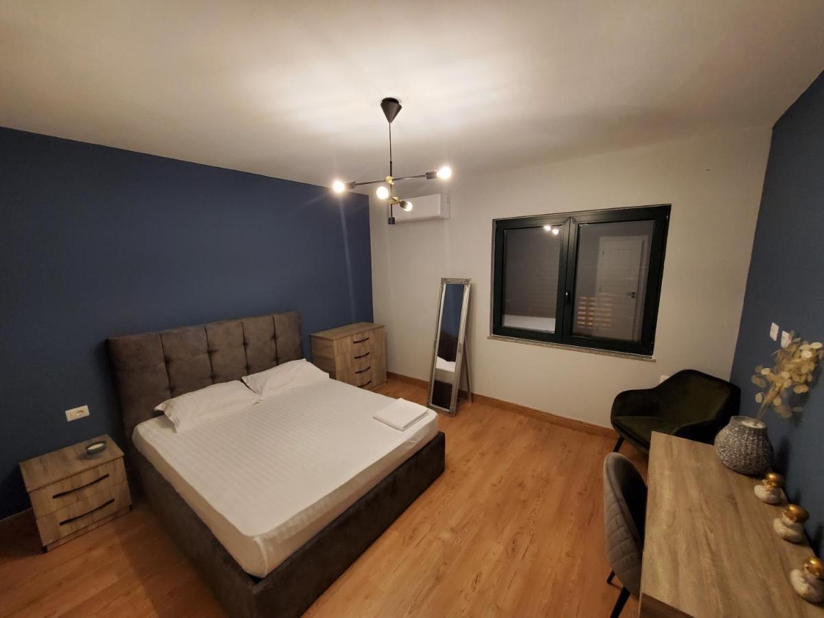 Bed and Breakfast Condesa Тирана Экстерьер фото